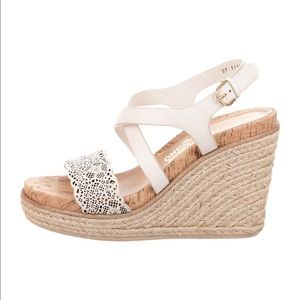 Feragamo wedges